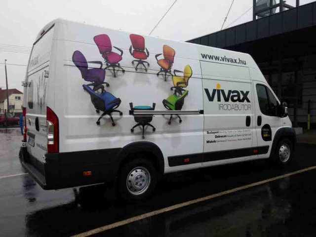 debrecen teherautó dekoráció készítés