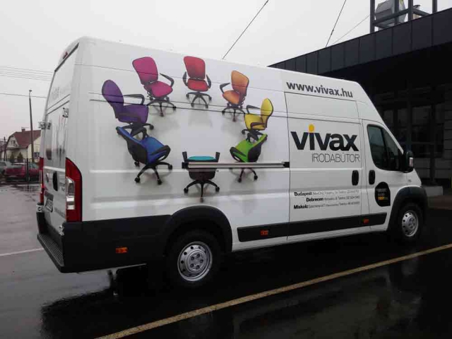 debrecen teherautó dekoráció készítés