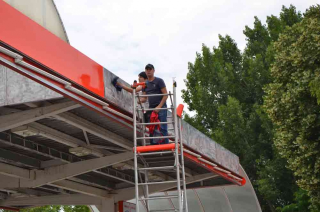 Benzinkút és üzlet dekoráció debrecen