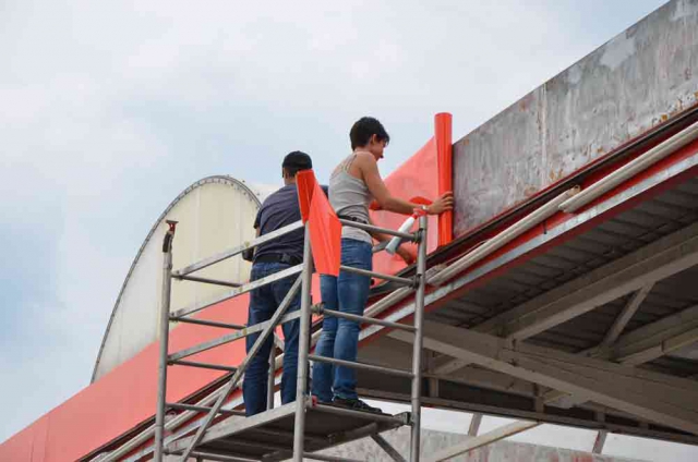 Benzinkút és üzlet dekoráció debrecen