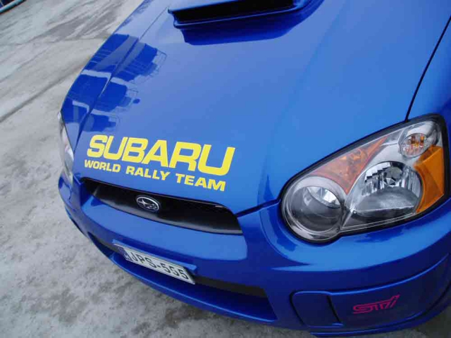 Autóreklám tervezés, készítés műszaki adatbázisunk segítségével debrecen