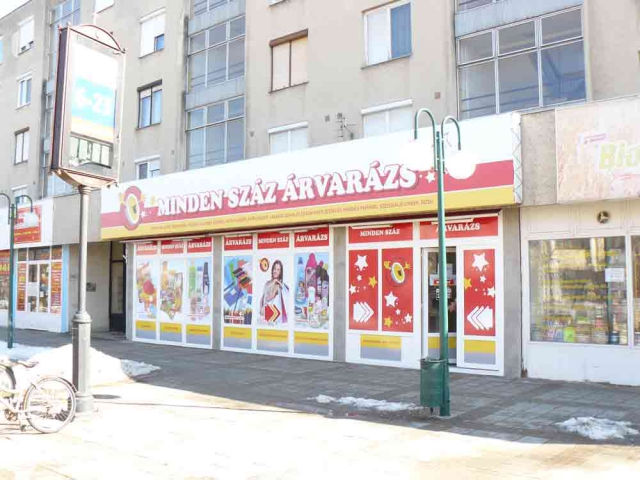 Hajdúszoboszló kirakat és ablak dekoráció készítés