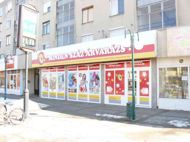 Hajdúszoboszló kirakat és ablak dekoráció készítés