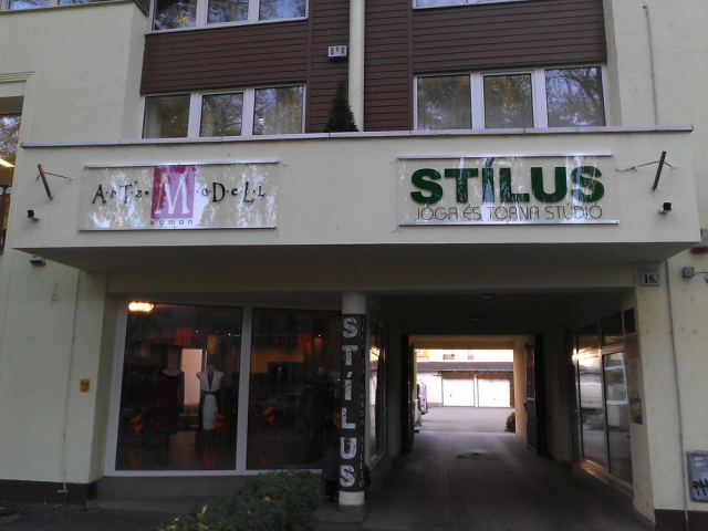 Élvilágító reklámtábla készítés Debrecen