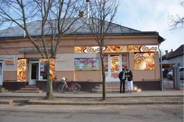 Kirakat dekoráció tervezés