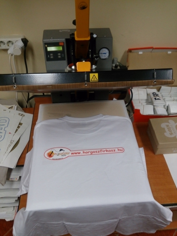 Póló Emblémázás Debrecen