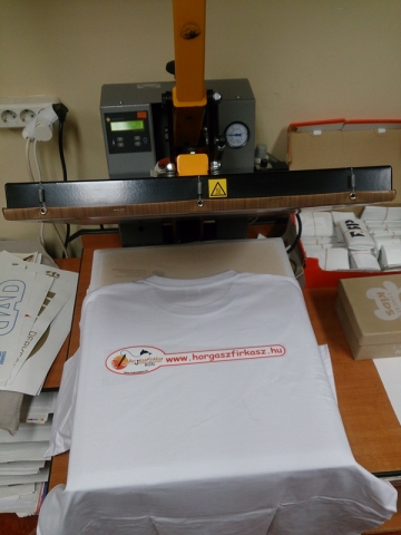 Póló Emblémázás Debrecen