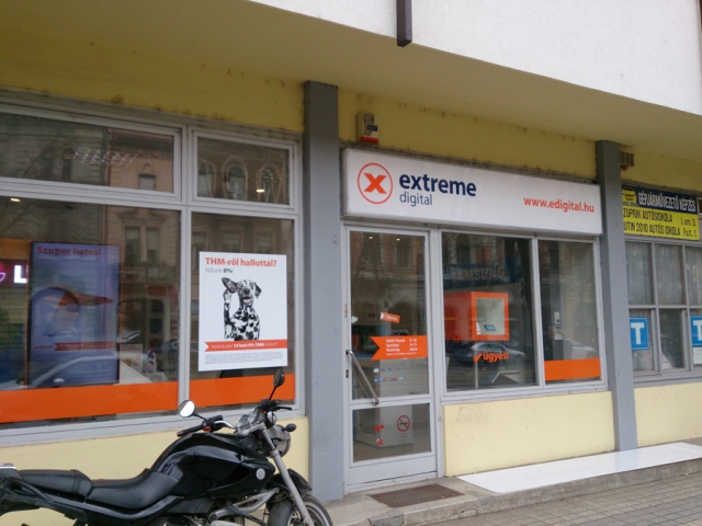 Kirakat dekoráció és ablak dekoráció Debrecen