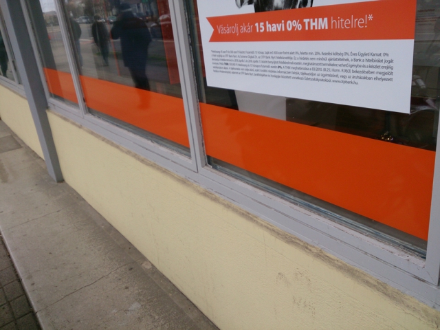 Kirakat dekoráció és ablak dekoráció Debrecen