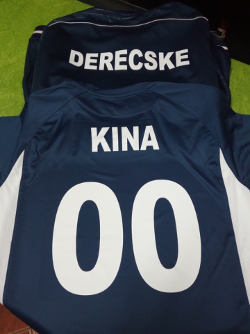 Szitanyomás és póló nyomtatás Debrecen és környéke, mez számozás